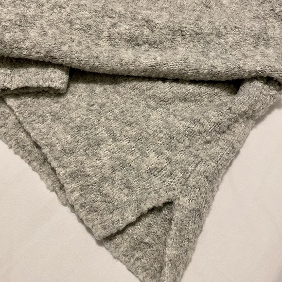 Aerie - Boxy crop mock neck sweater. Size XL. - Picture 2 of 3